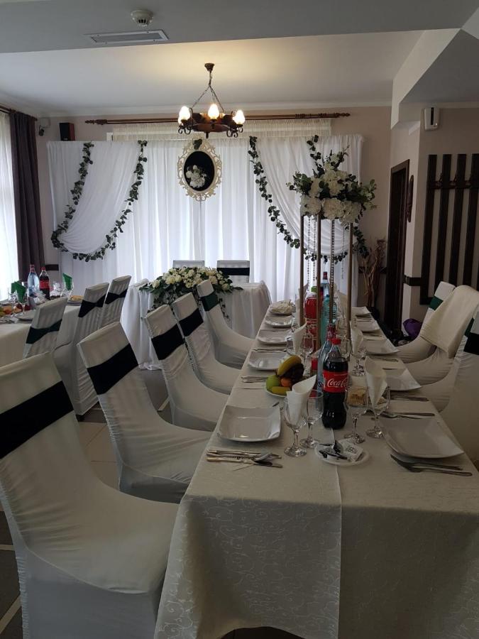 Hotel Perla Padurii à Valea Mare  Extérieur photo