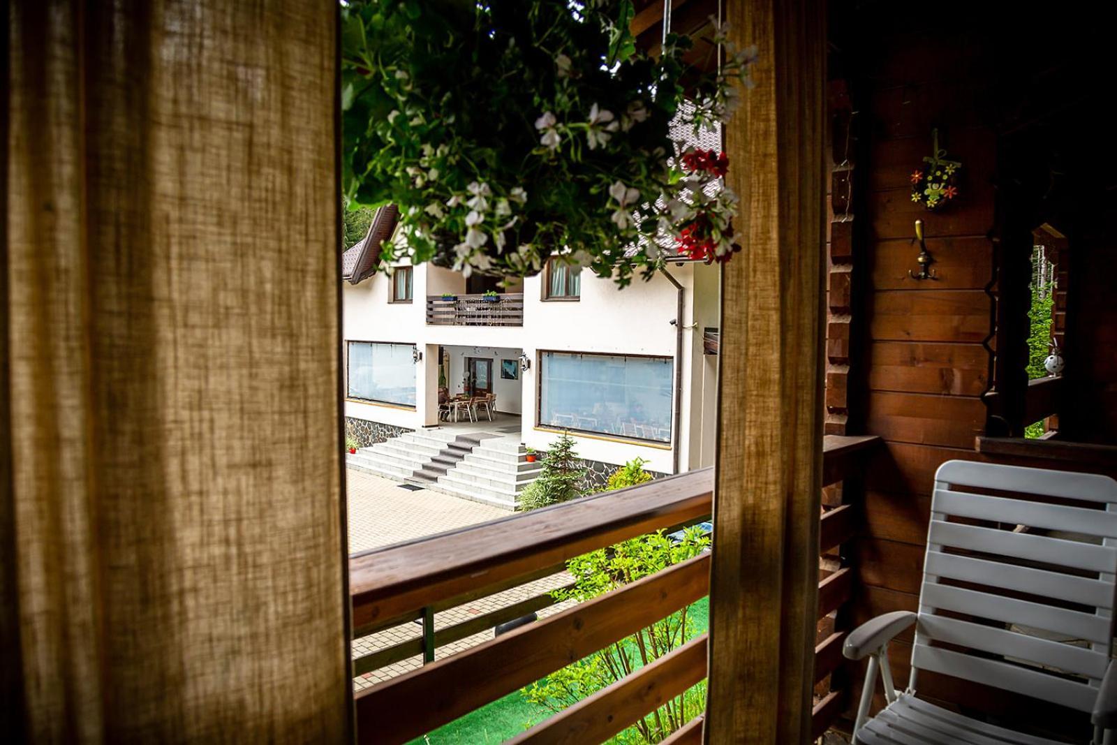 Hotel Perla Padurii à Valea Mare  Extérieur photo
