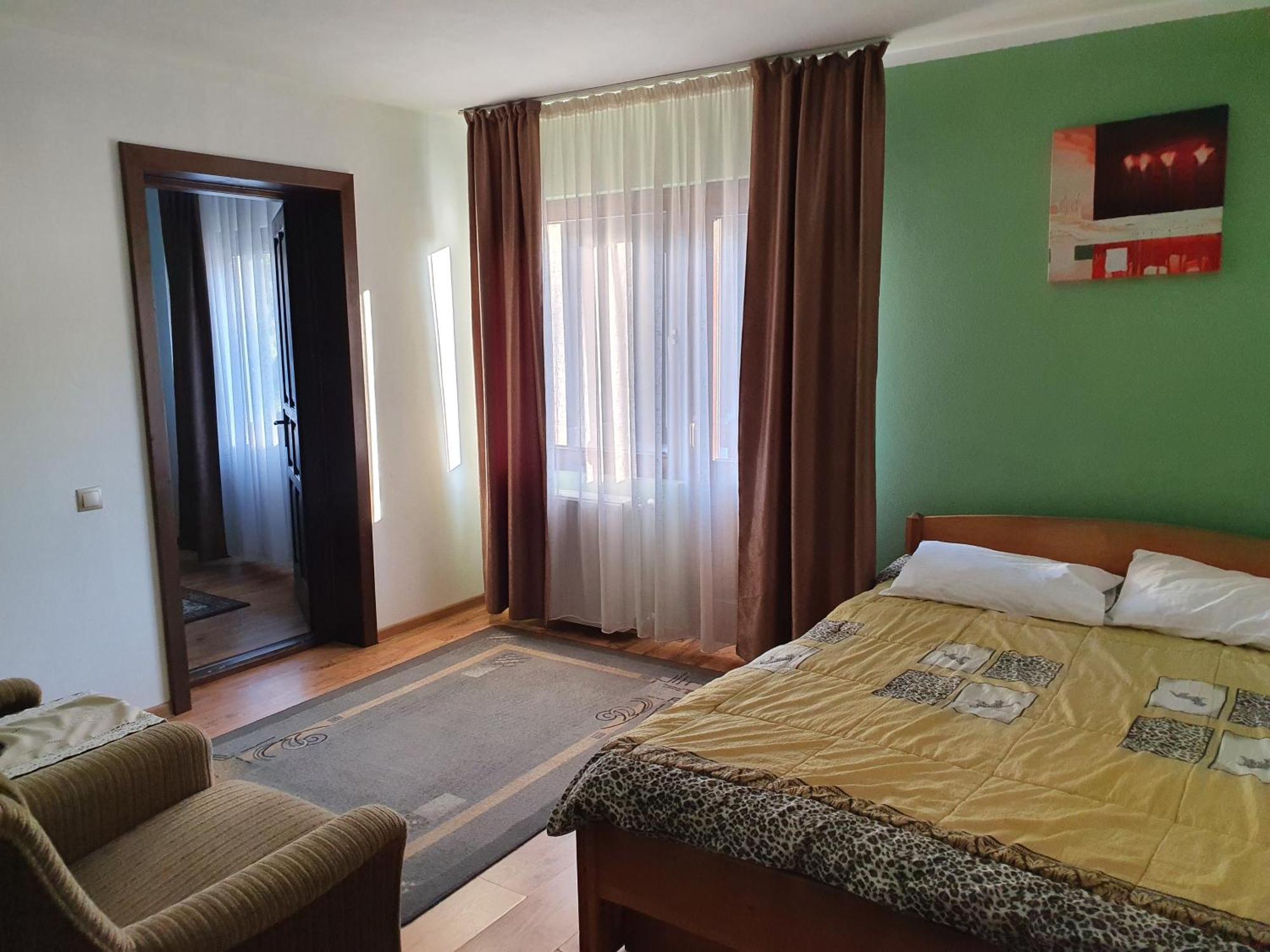 Hotel Perla Padurii à Valea Mare  Extérieur photo