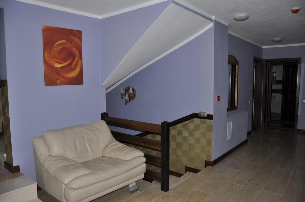 Hotel Perla Padurii à Valea Mare  Extérieur photo
