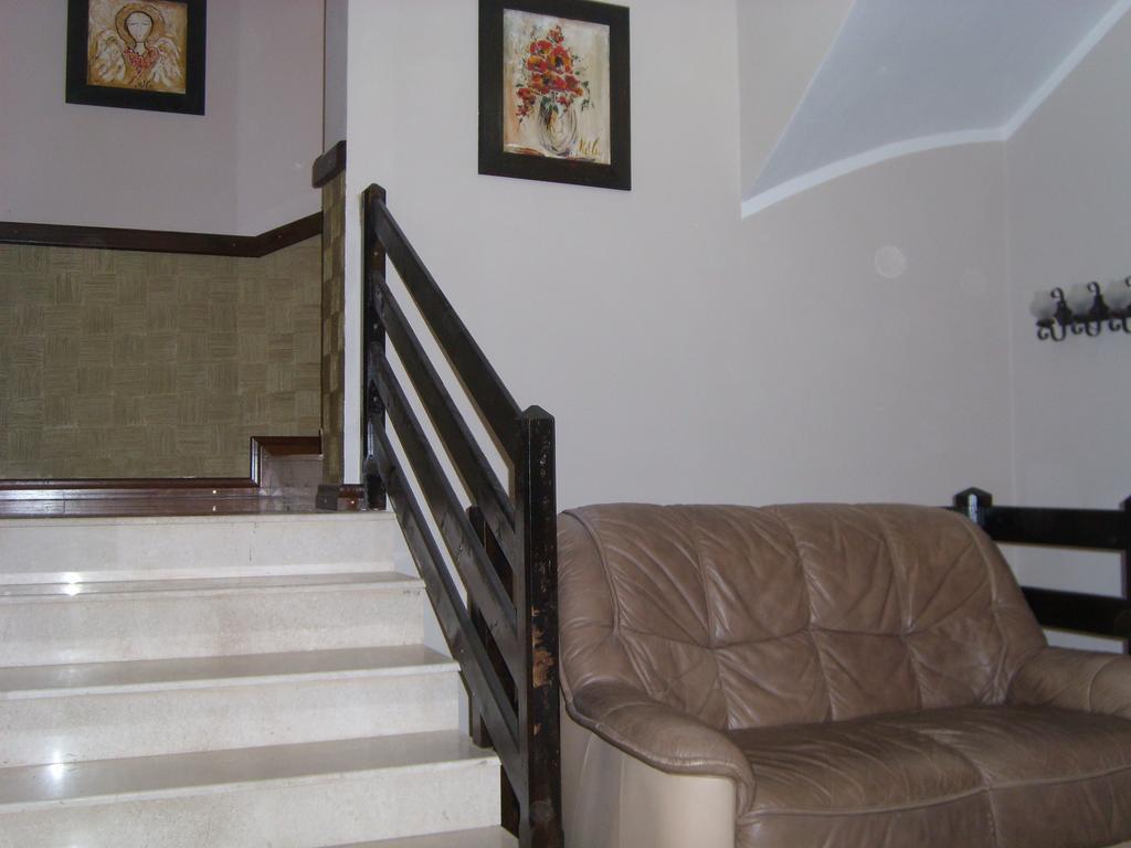 Hotel Perla Padurii à Valea Mare  Extérieur photo