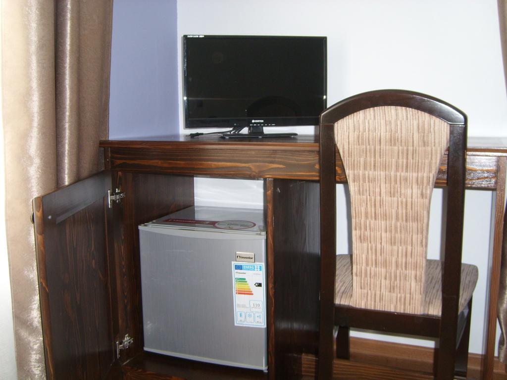 Hotel Perla Padurii à Valea Mare  Extérieur photo